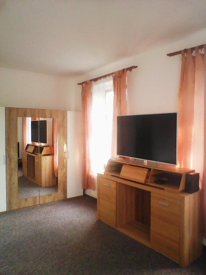 Hotel U Zlate Brany Cesky Raj Wellness Libuň Esterno foto