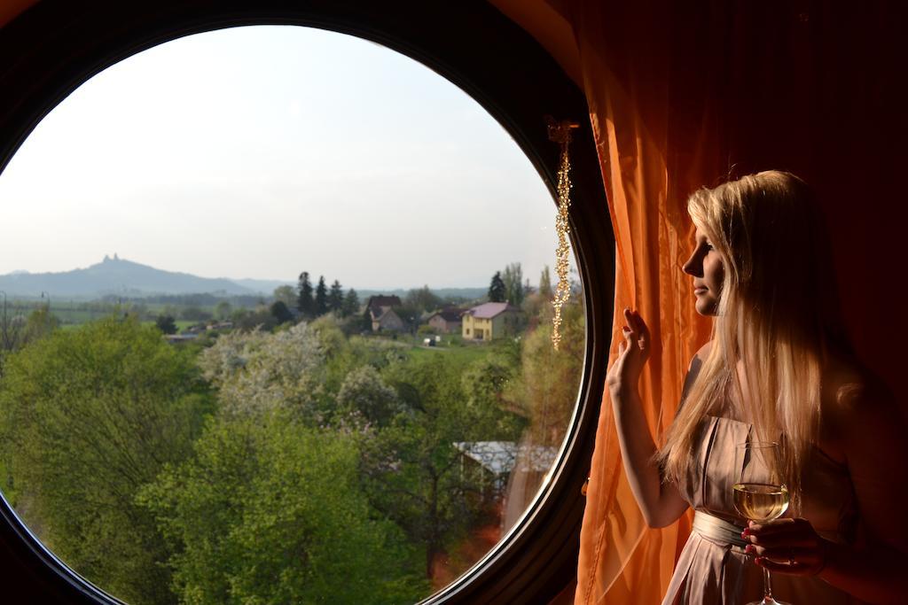 Hotel U Zlate Brany Cesky Raj Wellness Libuň Camera foto