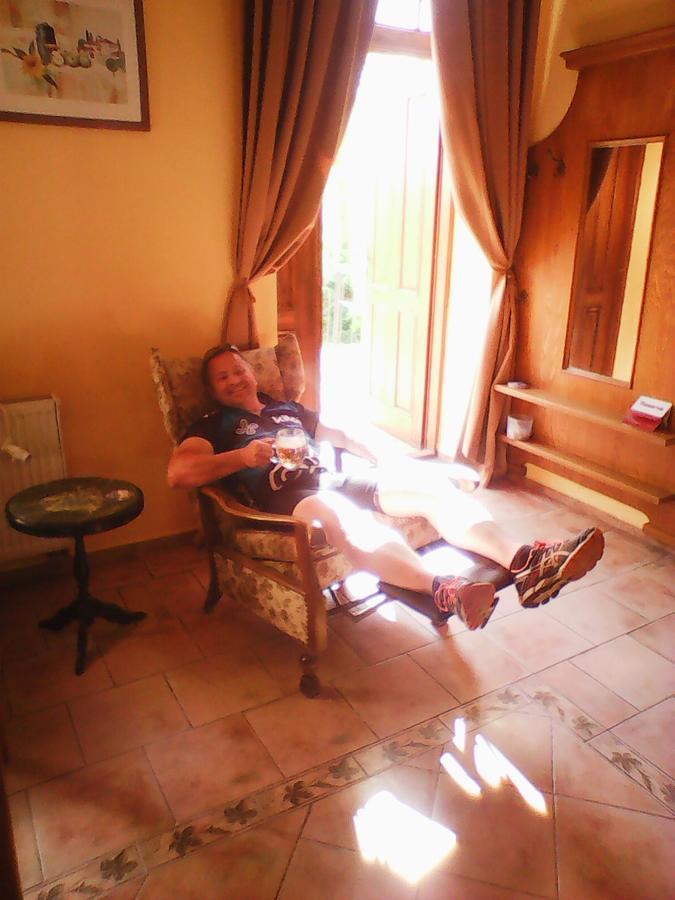 Hotel U Zlate Brany Cesky Raj Wellness Libuň Esterno foto
