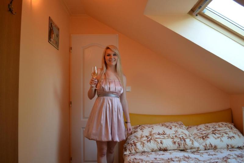 Hotel U Zlate Brany Cesky Raj Wellness Libuň Esterno foto